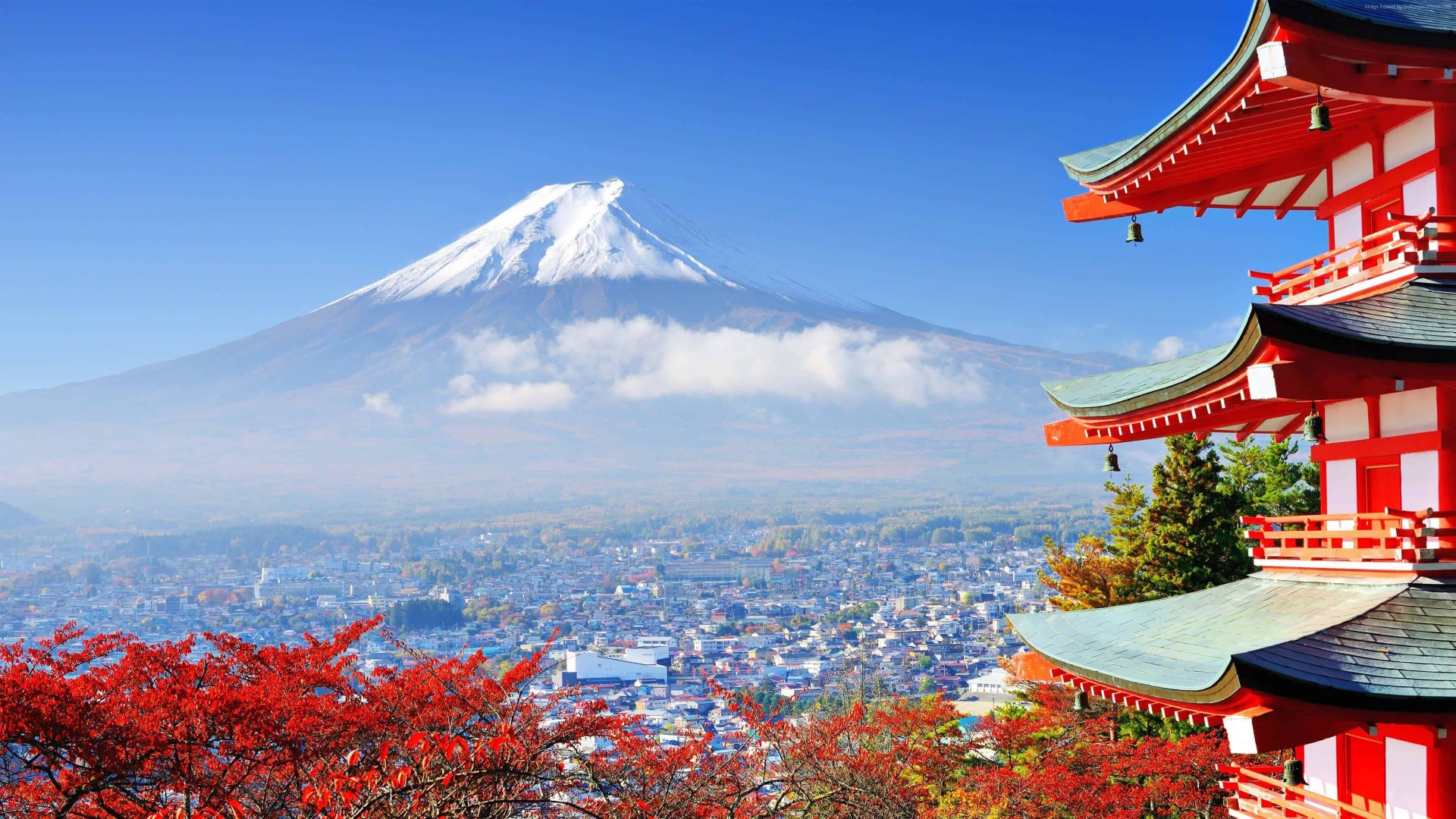 Mount Fuji and Chureito Pagoda — Japan